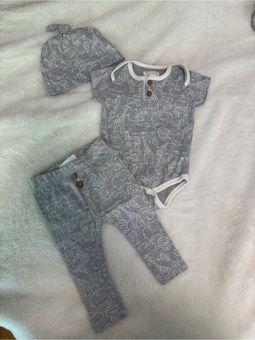 Baby Mack Organics 6-9 month Animal Print Baby 3-Piece Set